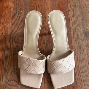 Marc-fisher Women's Cream Trainers